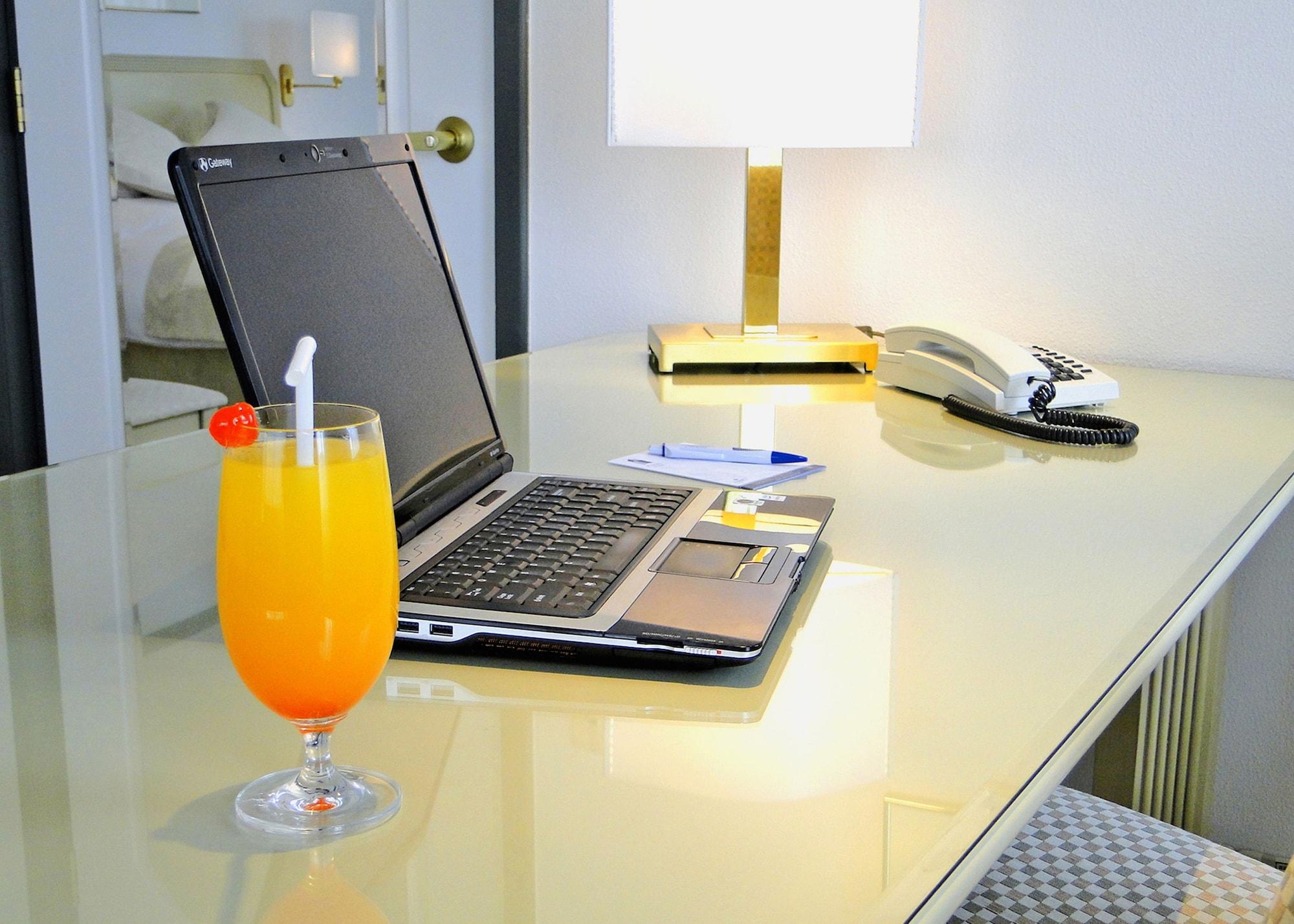 Hotel Europa La Paz Ngoại thất bức ảnh